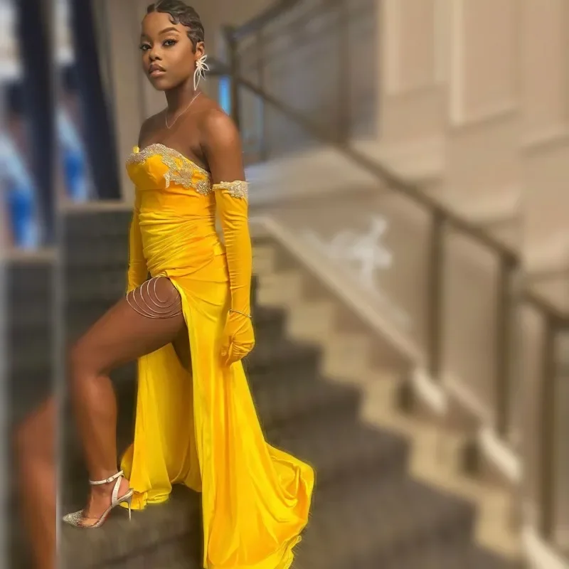 Style Breakthroughs Yellow Prom Dresses For Black Girls Velvet Mermaid Party Gown Beading Evening Dress With Golves