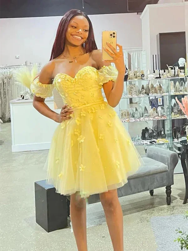 Comfy Women’s Outfits for Daily Wear Princess Yellow Floral Short Prom Dresses, Sweetheart Neck Yellow Homecoming Dresses, Strapless Yellow Formal Graduation Evening Dresses SP2980