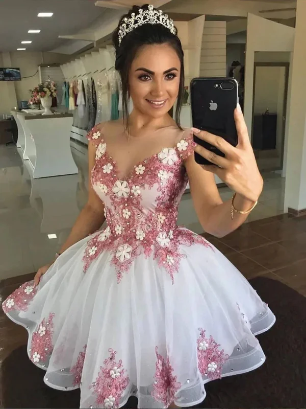 Stylish Dresses for Women Round Neck Short White Prom Dresses with Lace Flowers, Lace Floral Homecoming Dresses, White Formal Evening Dresses SP2460