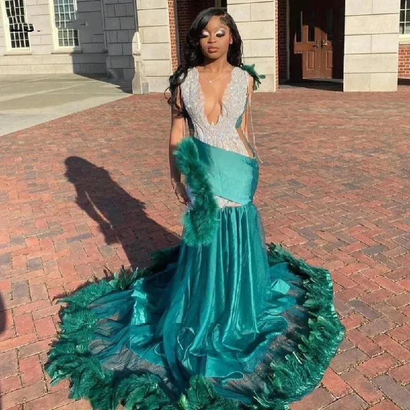 Best Sellers Luxury Green Mermaid Long Mermaid Prom Dress Silver Beading Crystals Black Girls Party Gown Aso Ebi Evening Dress