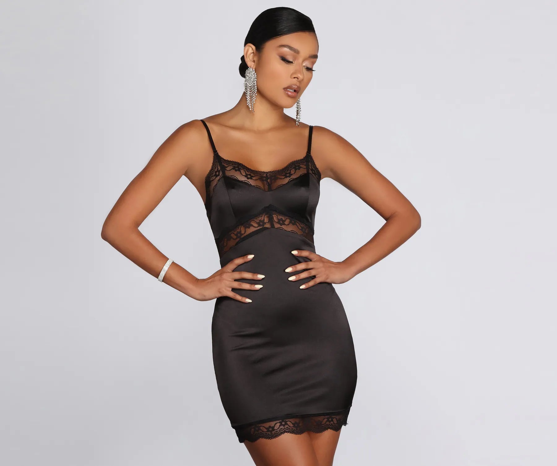 Quality Wear Effortlessly Sexy Mini Dress