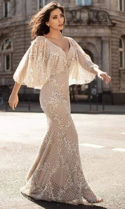 Versatile Wardrobe Essentials Chic and Holland - HF1611 Bell Sleeve Lattice Trumpet Gown