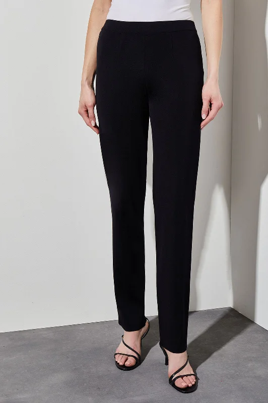 Fashion Forward Femme Knit Straight-Leg Cropped Pants