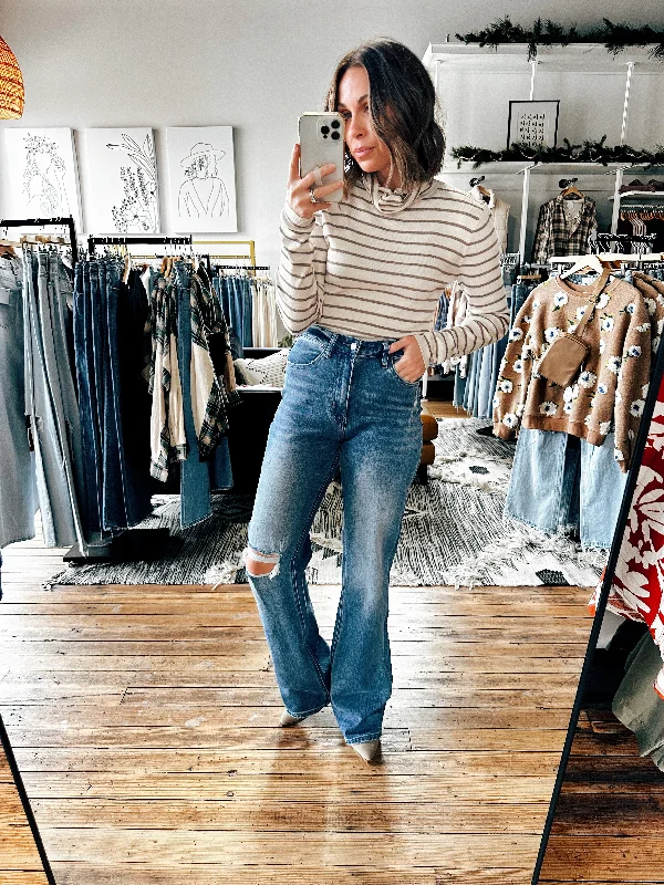 Season Offer 90's Vintage Flare Jeans