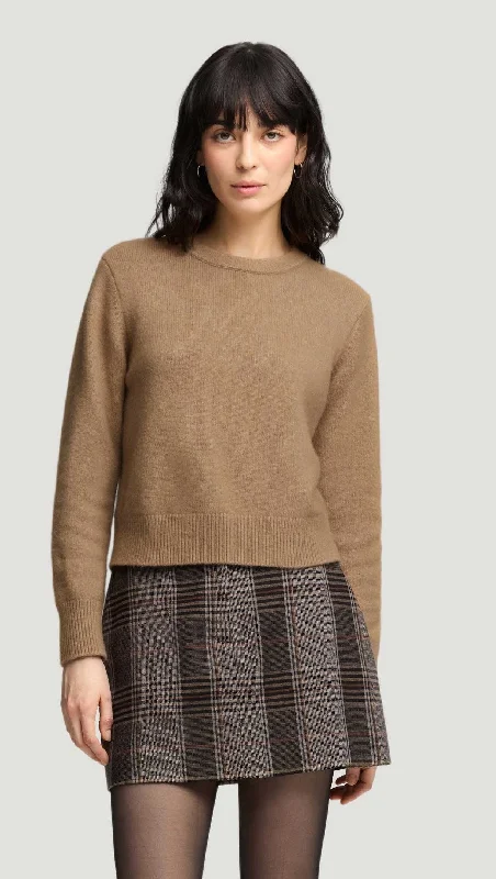 Seasonal Trends Shrunken Crewneck in Luxe Yarn | Camel