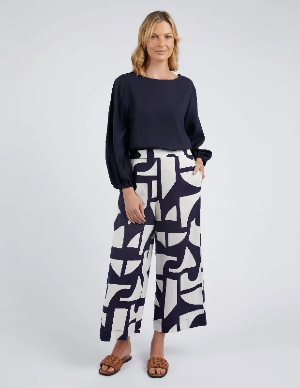 Chic Women’s Outfit Ideas Elm Dali Abstract Pant