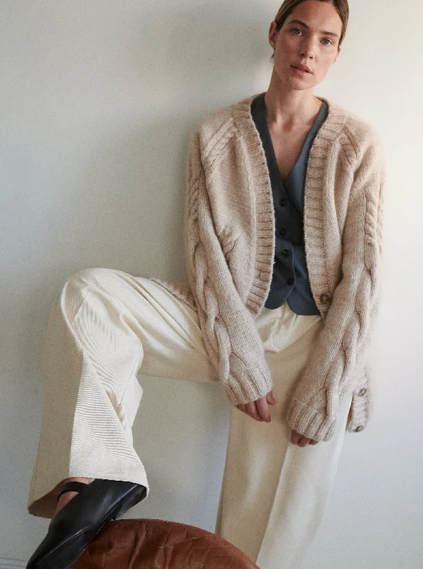 Fashion Forward Outfits Vilnelė Merino Wool Cardigan - Beige